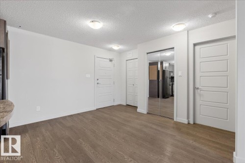 #123 6084 Stanton Dr Sw, Edmonton, AB - Indoor Photo Showing Other Room