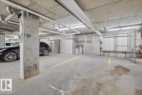 #123 6084 Stanton Dr Sw, Edmonton, AB - Indoor Photo Showing Garage