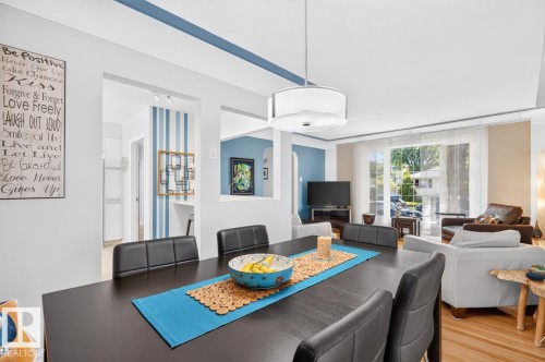 7724 97 Avenue Nw, Edmonton, AB - Indoor