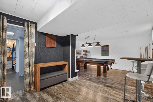 7724 97 Avenue Nw, Edmonton, AB - Indoor Photo Showing Other Room