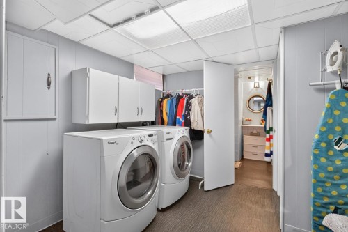 7724 97 Avenue Nw, Edmonton, AB - Indoor Photo Showing Laundry Room