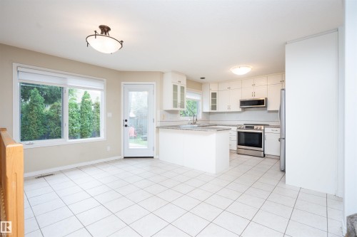 3811 44 Street Nw, Edmonton, AB - Indoor Photo Showing Kitchen