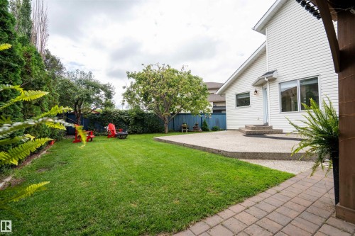 3811 44 Street Nw, Edmonton, AB - Outdoor