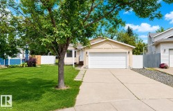 19 DARLINGTON Bay  Sherwood Park, AB T8H 1P4