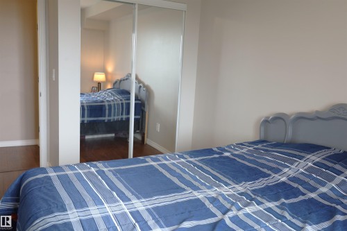 #415 12550 140 Av Nw, Edmonton, AB - Indoor Photo Showing Bedroom