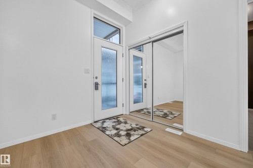 #304 9804 101 St Nw, Edmonton, AB - Indoor Photo Showing Other Room