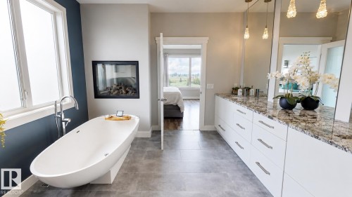 80 Ellison Court, Fort Saskatchewan, AB - Indoor Photo Showing Bathroom