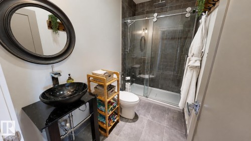 80 Ellison Court, Fort Saskatchewan, AB - Indoor Photo Showing Bathroom