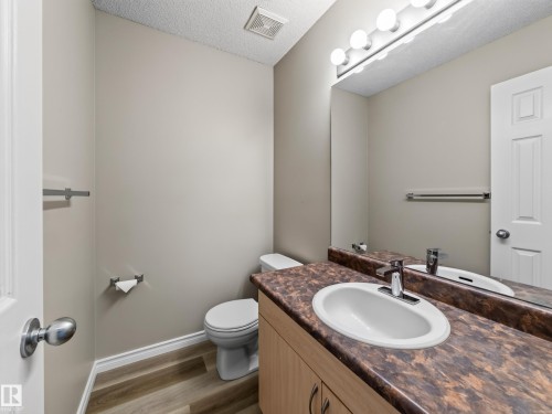 13003 101 Street Nw, Edmonton, AB - Indoor Photo Showing Bathroom