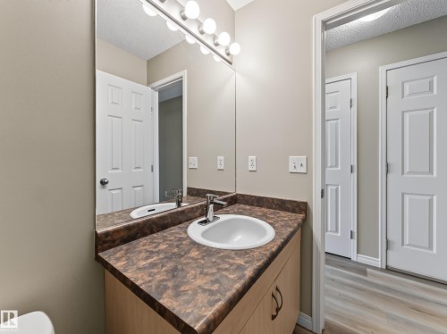 13003 101 Street Nw, Edmonton, AB - Indoor Photo Showing Bathroom