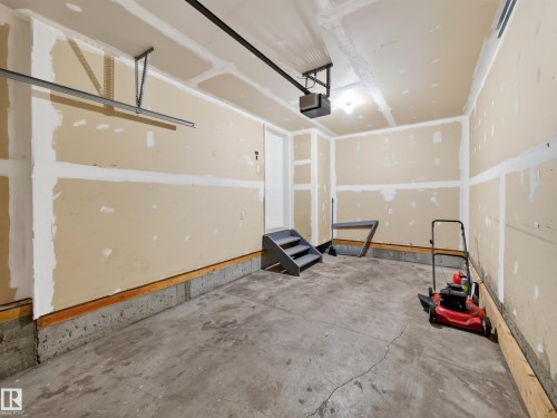 13003 101 Street Nw, Edmonton, AB - Indoor Photo Showing Other Room