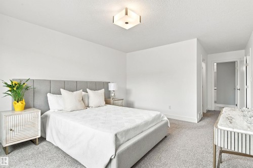 3741 Kidd Crescent Sw, Edmonton, AB - Indoor Photo Showing Bedroom
