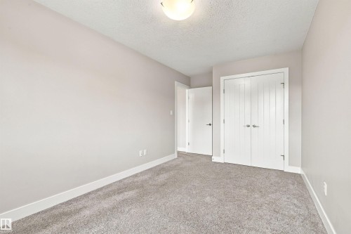 3741 Kidd Crescent Sw, Edmonton, AB - Indoor Photo Showing Other Room