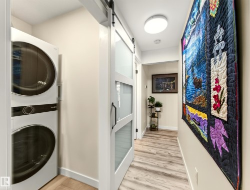 #211 9003 106A Av Nw, Edmonton, AB - Indoor Photo Showing Laundry Room