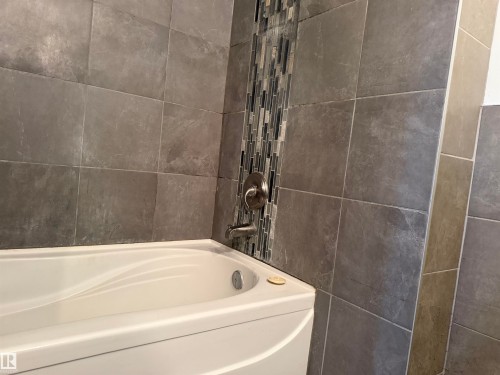 107 Mountain Ash Drive, Wetaskiwin, AB - Indoor Photo Showing Bathroom