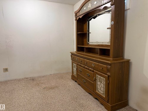 107 Mountain Ash Drive, Wetaskiwin, AB - Indoor Photo Showing Other Room