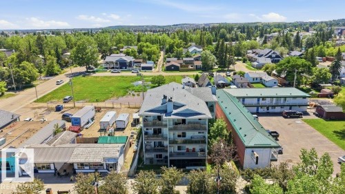#6 4415 Lakeshore Dr, Sylvan Lake, AB - Outdoor With View