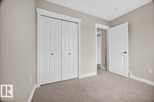 8305 Ellis Crescent Nw, Edmonton, AB - Indoor