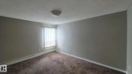 #422 151 Edwards Dr Sw, Edmonton, AB - Indoor Photo Showing Other Room