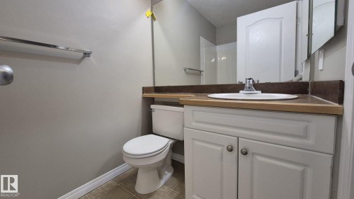 #422 151 Edwards Dr Sw, Edmonton, AB - Indoor Photo Showing Bathroom