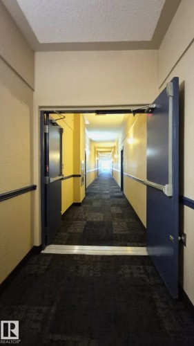 #422 151 Edwards Dr Sw, Edmonton, AB - Indoor Photo Showing Other Room