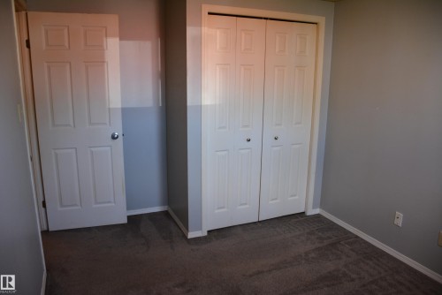 4823 & 4825 52 Street, Barrhead, AB - Indoor Photo Showing Other Room