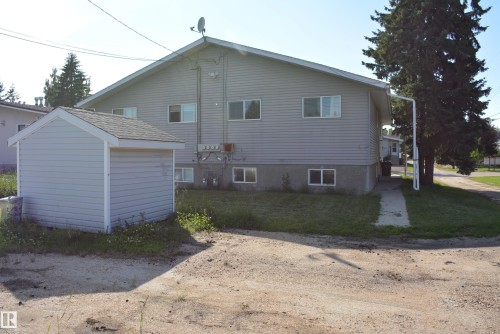 4823 & 4825 52 Street, Barrhead, AB - Outdoor