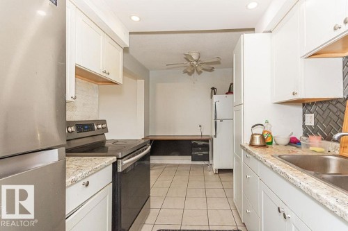 #5 14205 82 St Nw, Edmonton, AB - Indoor Photo Showing Kitchen