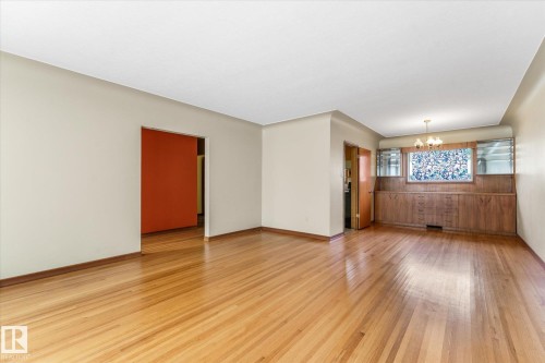 15930 93 Avenue Nw, Edmonton, AB - Indoor Photo Showing Other Room