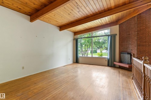 40 Curlew Crescent, Sherwood Park, AB - Indoor Photo Showing Other Room