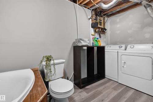 3606 44 Street, Leduc, AB - Indoor Photo Showing Laundry Room