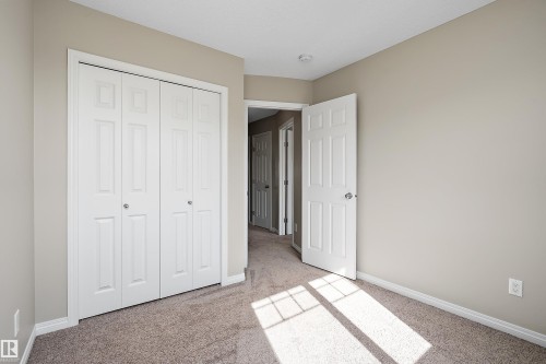 4037 Prowse Lane Sw, Edmonton, AB - Indoor