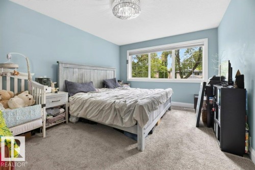 10724 72 Avenue Nw, Edmonton, AB - Indoor Photo Showing Bedroom
