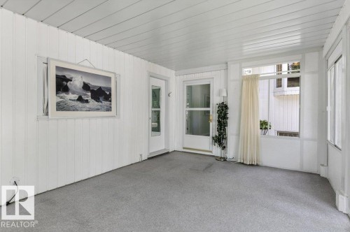 11217 38 Street Nw, Edmonton, AB -  Photo Showing Other Room