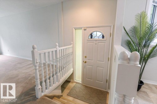 11217 38 Street Nw, Edmonton, AB - Indoor Photo Showing Other Room