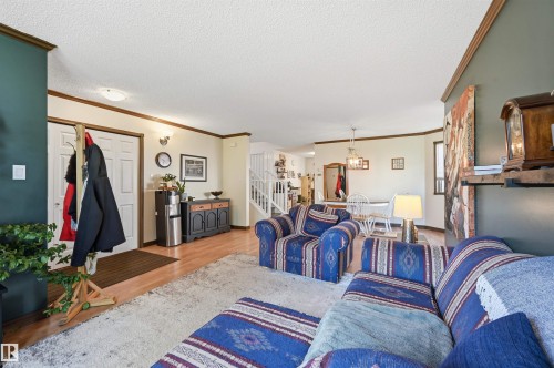 18639 72 Avenue Nw, Edmonton, AB 
