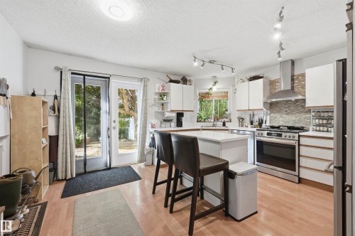 18639 72 Avenue Nw, Edmonton, AB 