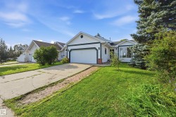 18639 72 Avenue NW  Edmonton, AB T5T 5T5