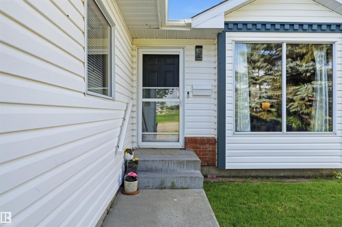 18639 72 Avenue Nw, Edmonton, AB 
