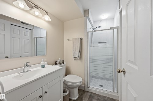 3 piece bath on 3rd level - 18639 72 Avenue Nw, Edmonton, AB 
