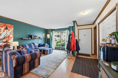 18639 72 Avenue Nw, Edmonton, AB 