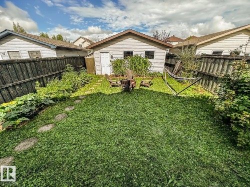12060 19 Avenue Sw, Edmonton, AB - Outdoor
