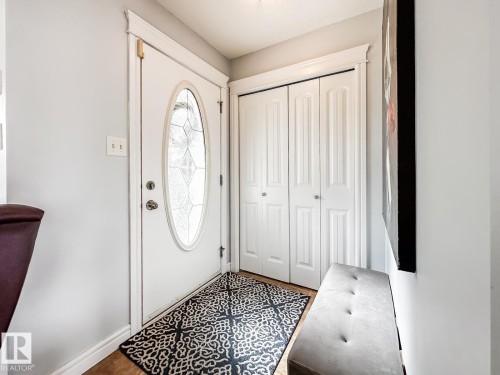 12060 19 Avenue Sw, Edmonton, AB - Indoor