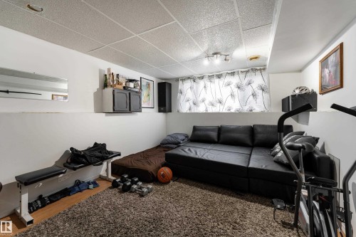 105 Callingwood Two Nw, Edmonton, AB - Indoor