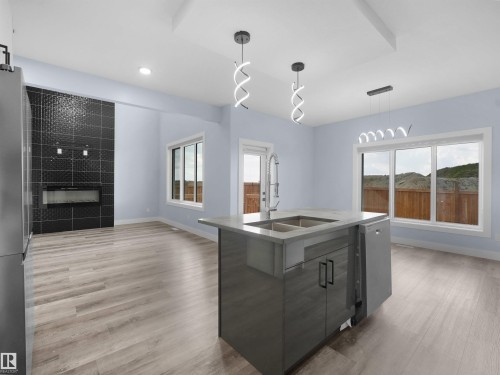 829 Morris Avenue, Leduc, AB - Indoor Photo Showing Kitchen With Double Sink