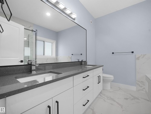 829 Morris Avenue, Leduc, AB - Indoor Photo Showing Bathroom