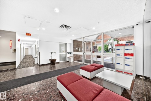 #706 11211 85 St Nw, Edmonton, AB - Indoor