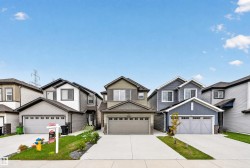 1676 27 Street NW  Edmonton, AB T6T 2T8