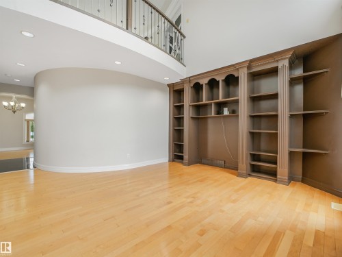 22 Shores Drive, Leduc, AB - Indoor Photo Showing Other Room