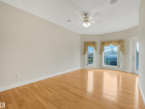 22 Shores Drive, Leduc, AB - Indoor Photo Showing Other Room